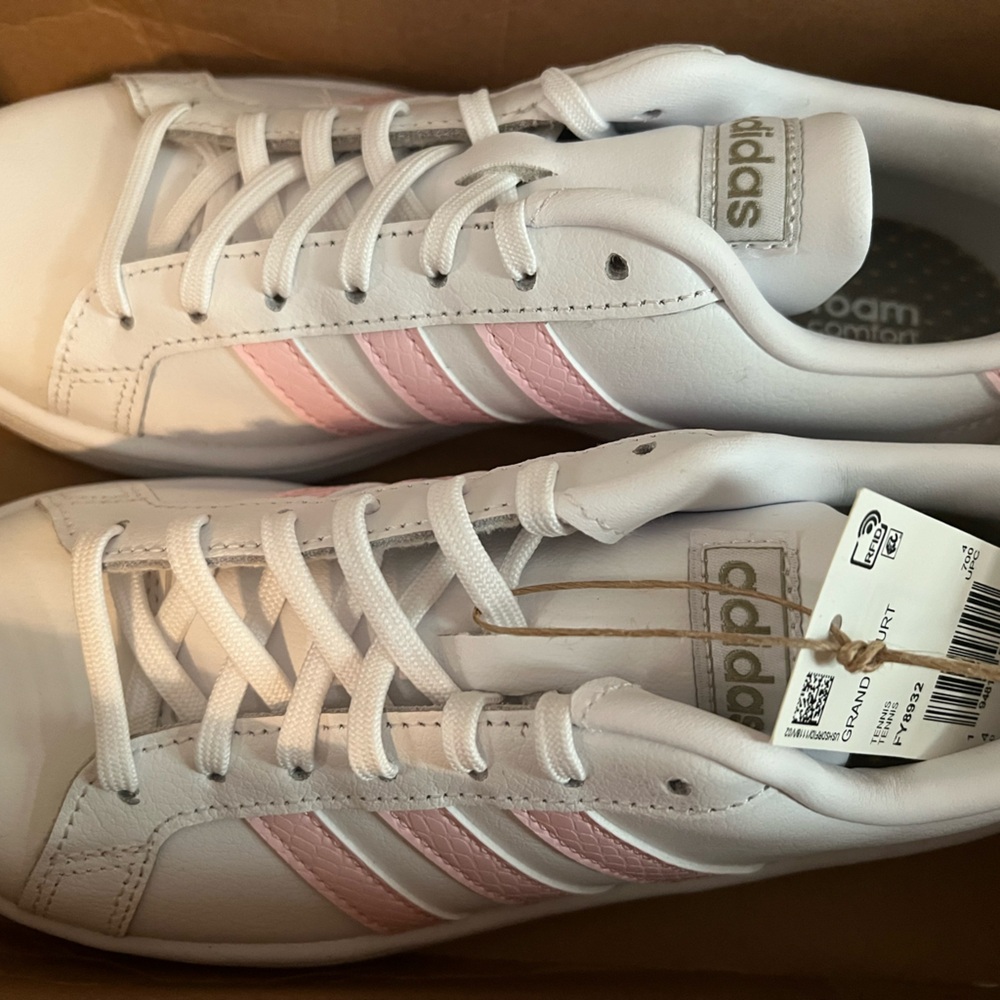Adidas Grand Court